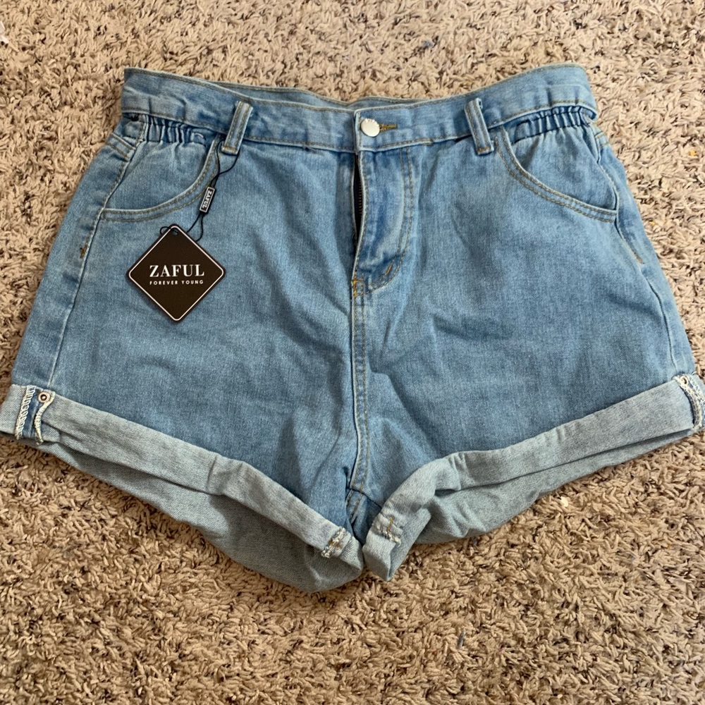 Jean shorts!